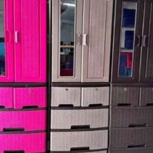 Ropero moderno multicolor