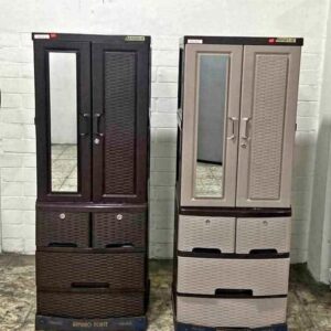 Gabinetes plásticos elegance