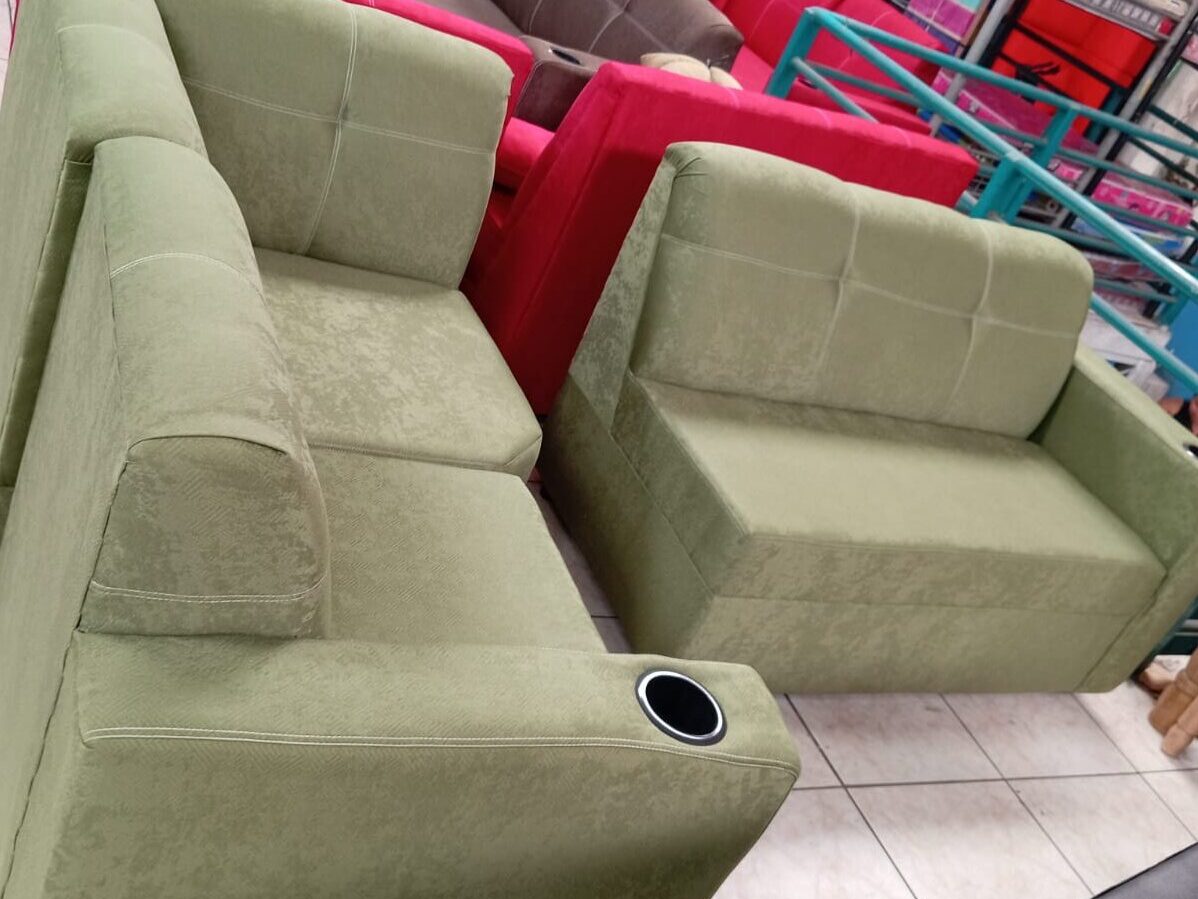 Armario con espejos y corazones - Imagen 2