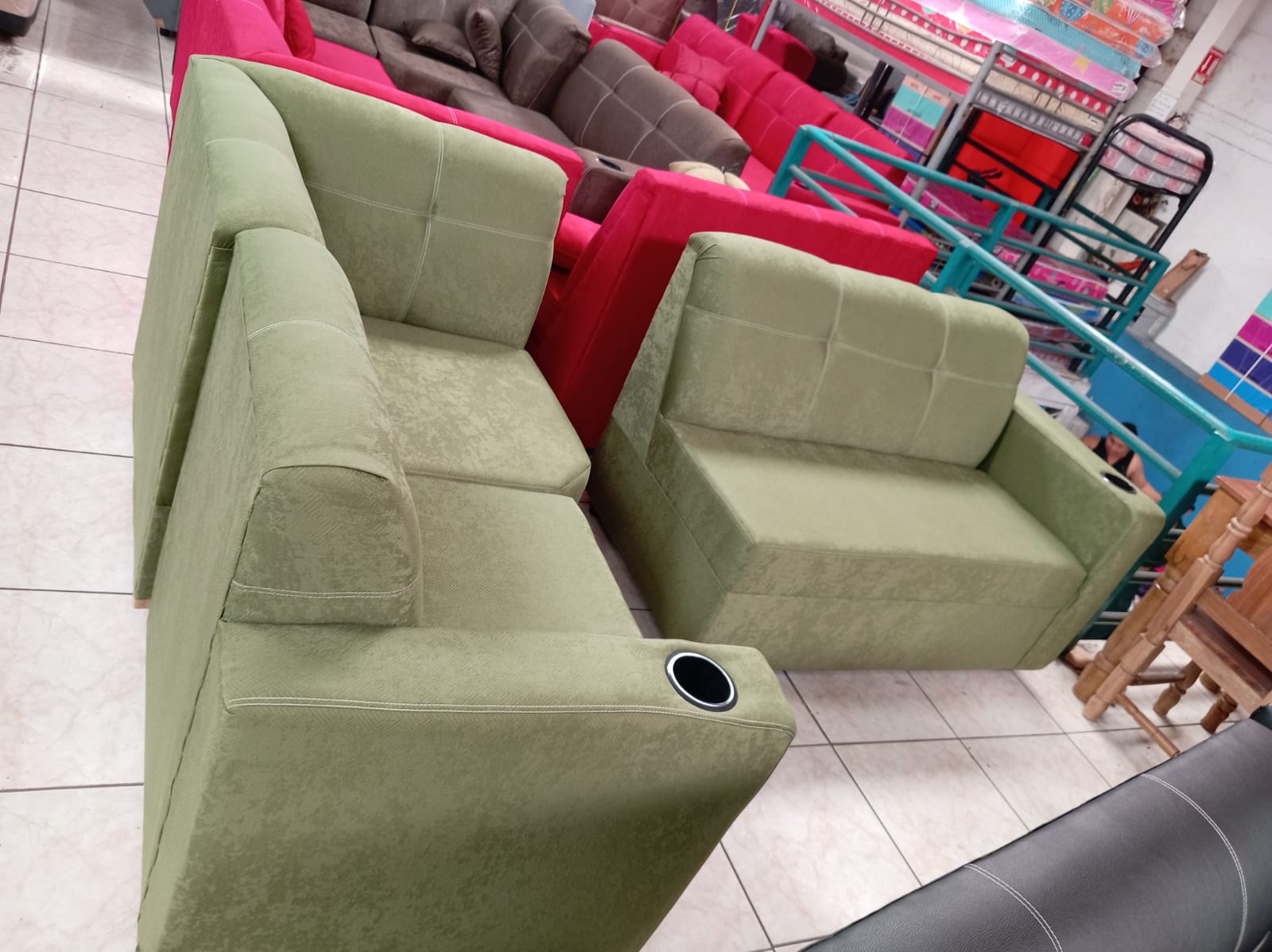 Sofá modular relax L verde con portavasos